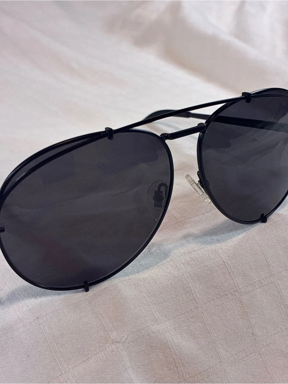 Diff Eyewear Black Aviator Sunglasses